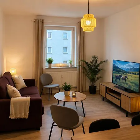 Gemuetliches Fuer 6 Personen Mit Balkon, Wifi, Smart-tvs Χάλμπερσταντ