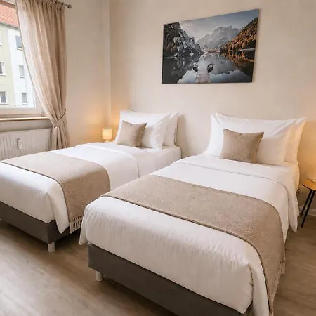 Διαμέρισμα Gemuetliches Fuer 6 Personen Mit Balkon, Wifi, Smart-tvs *