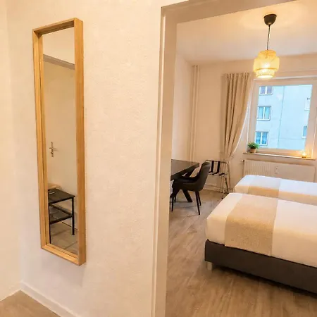 Gemuetliches Fuer 6 Personen Mit Balkon, Wifi, Smart-tvs * Χάλμπερσταντ